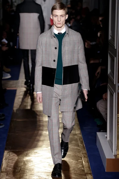 Look 20